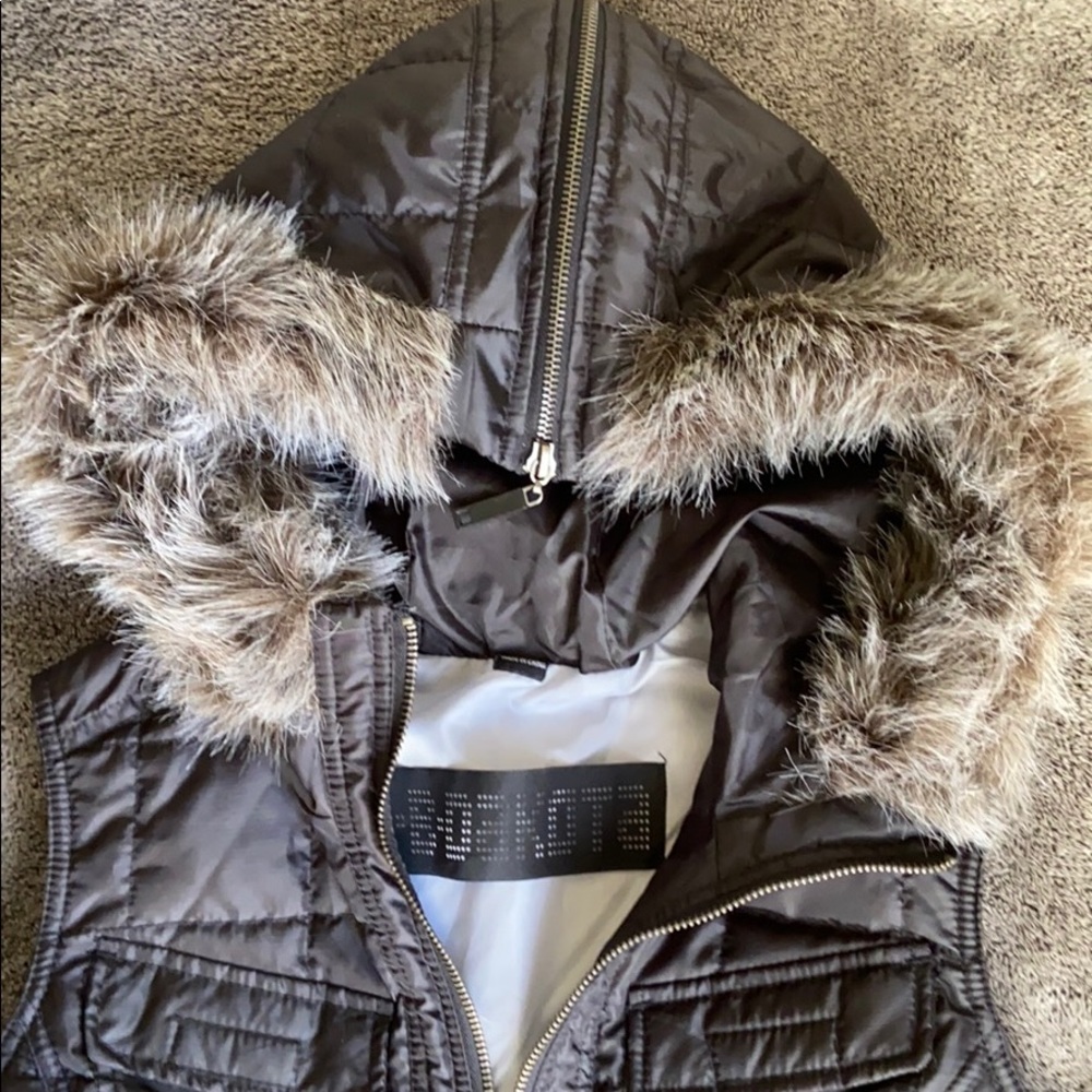 Winter Vest - image 2